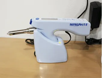 歯科麻酔用電動注射筒
